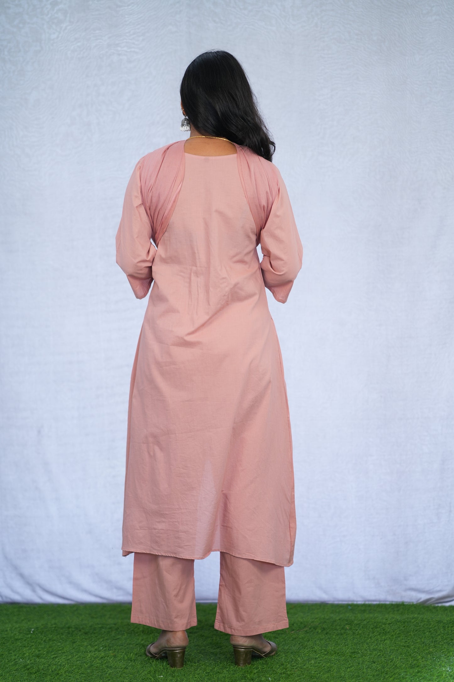 Pink Color Stylish 3 Piece Set with applique work