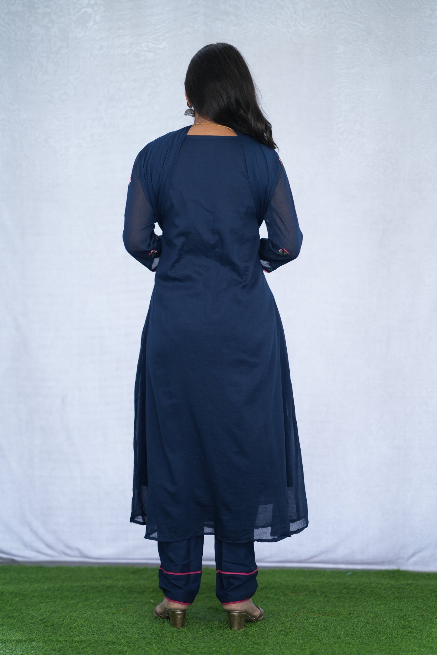 Blue Color Mul Cotton 3 Piece Set With Embroidery Work and Complete Lining