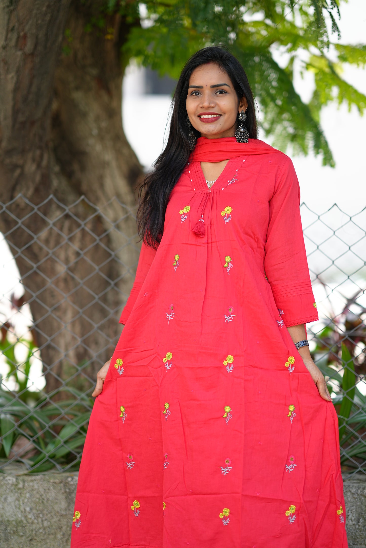 Beautiful Red Mul Cotton 3 Piece Set With Complete Lining