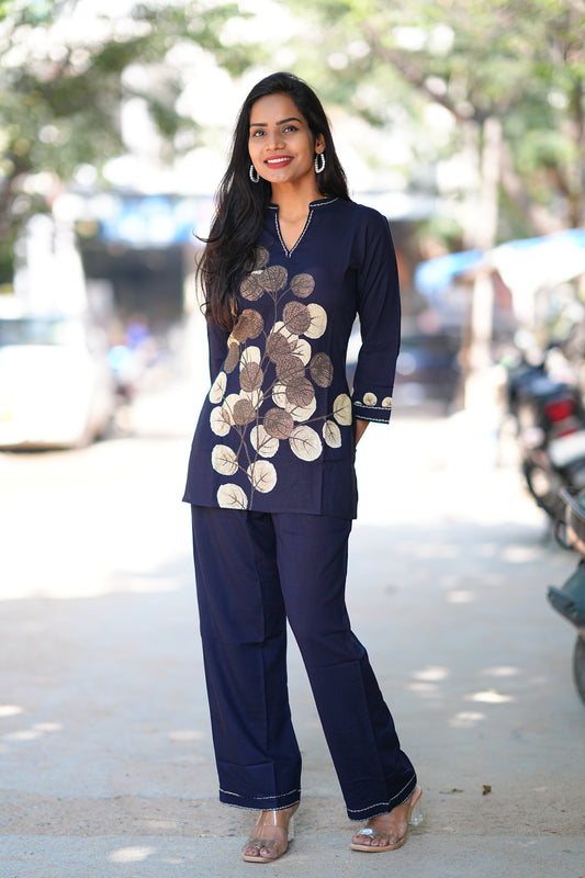 Round Neck With V slit Blue Color Heavy Rayon With Botanical Print