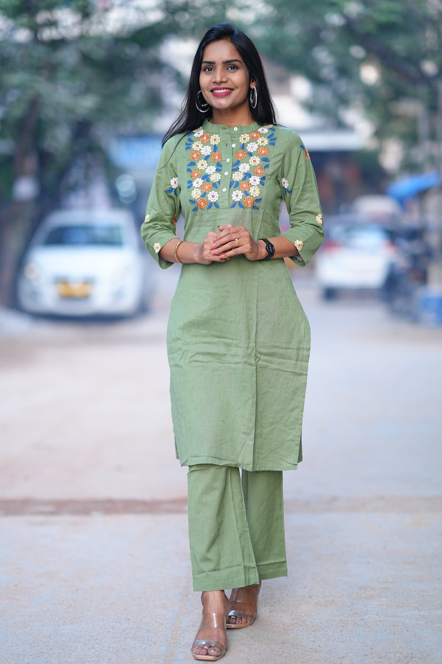 Olive Green Designer Cord Set With Thread Embroidery Work