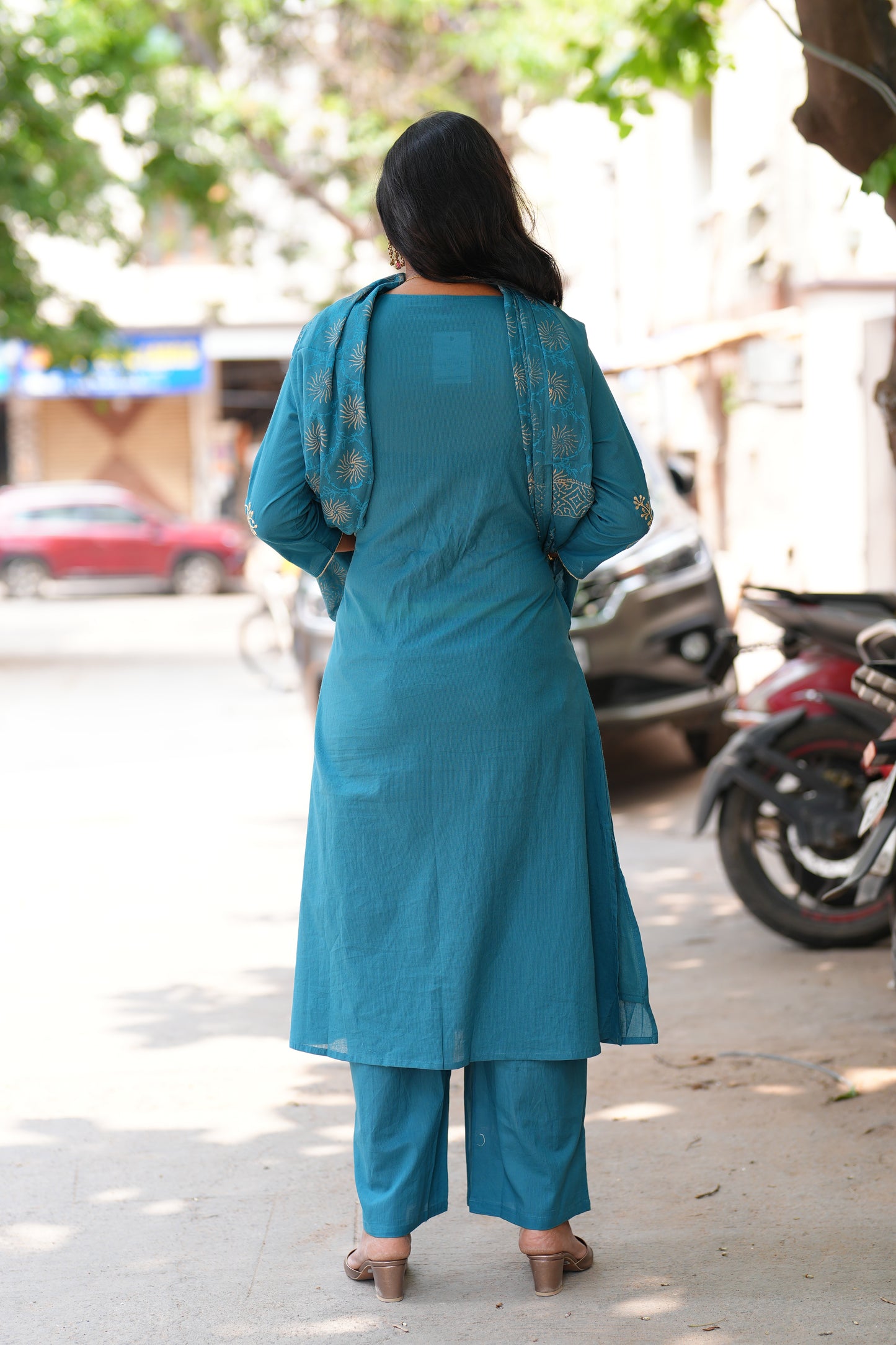Teal Blue Color Jaipur Cotton 3 Piece Set With Applique Work