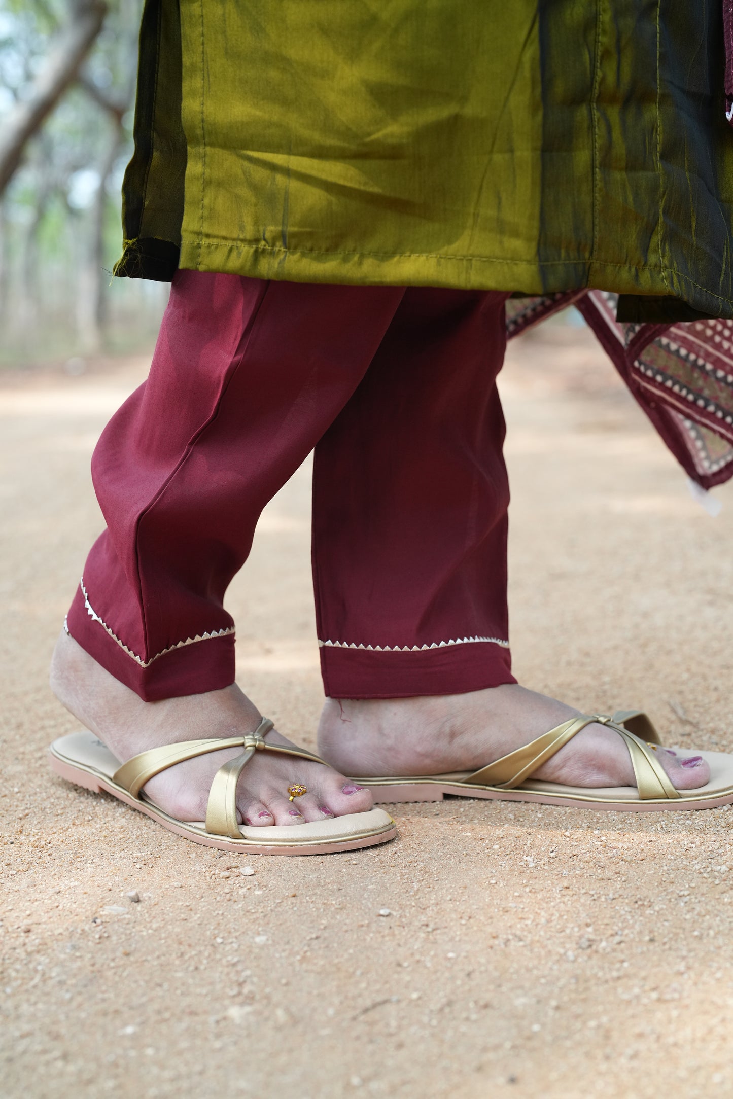 Beautiful Tissue Shimmer 3 Piece Set With Contrast Bottom and Duppata