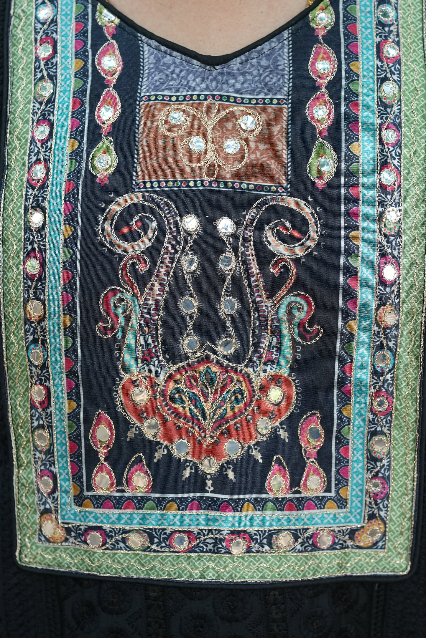 Beautiful Black Chicken Kari 3 Piece Set With Digital Print Duppata