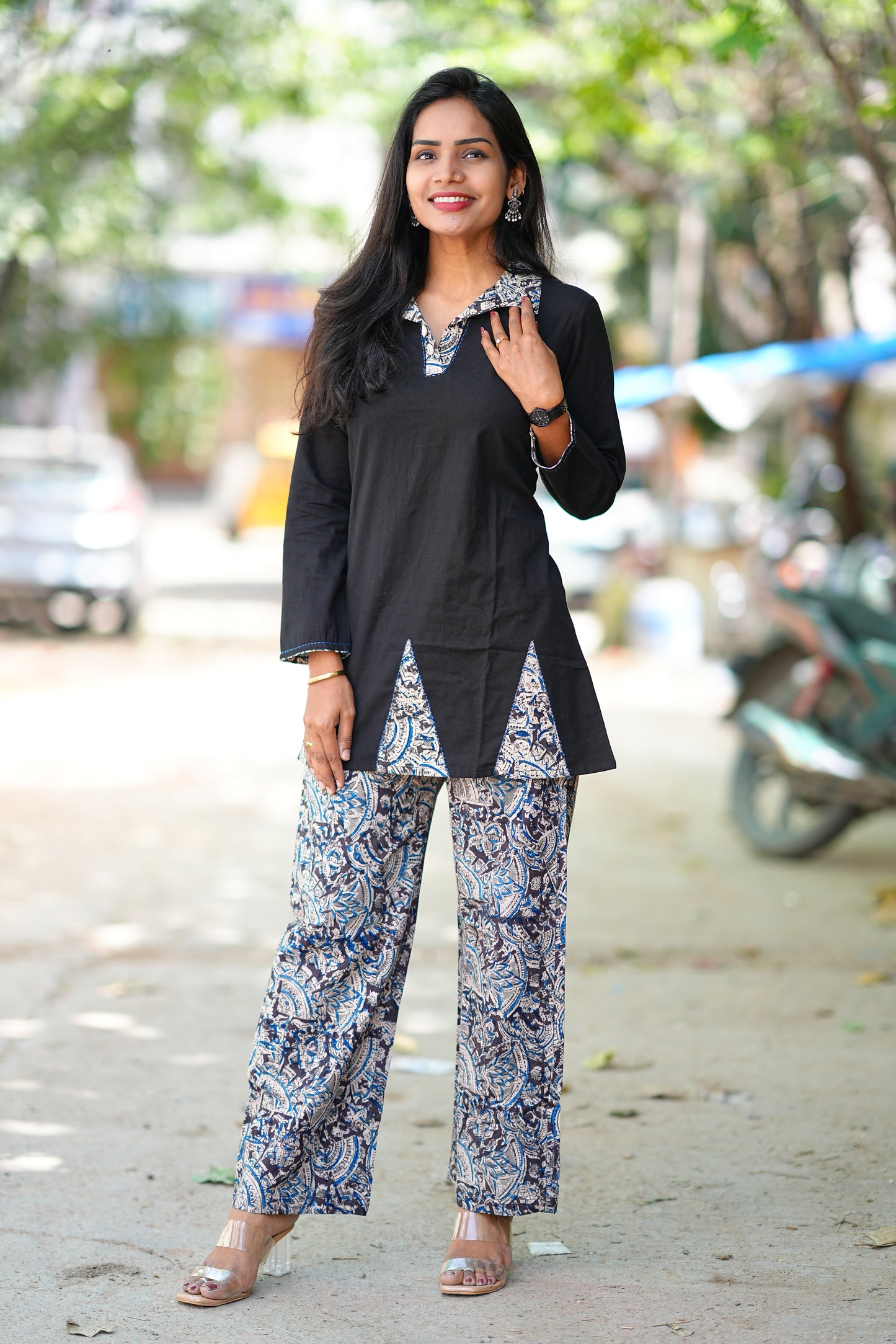 Black Color Kali Pattern Kalamkari Print Cord Set