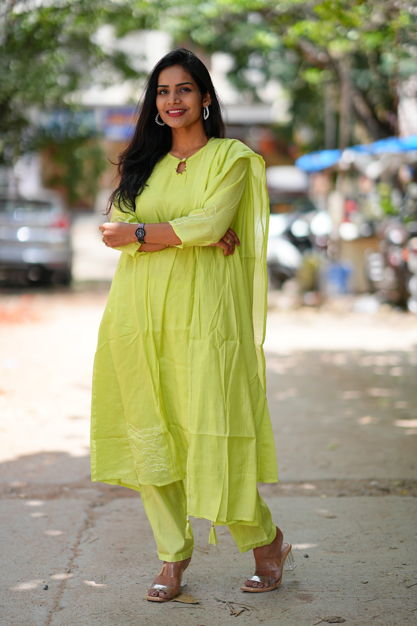 Parrot Green Colour Mul Chanderi 3 Piece Set With Complete Lining
