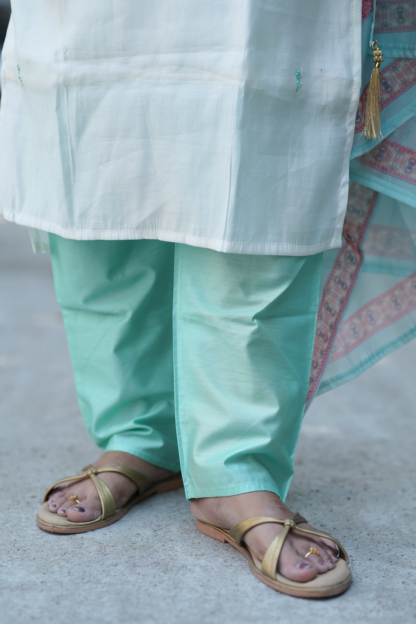 Roman Silk C Green Contrast 3 Piece Set