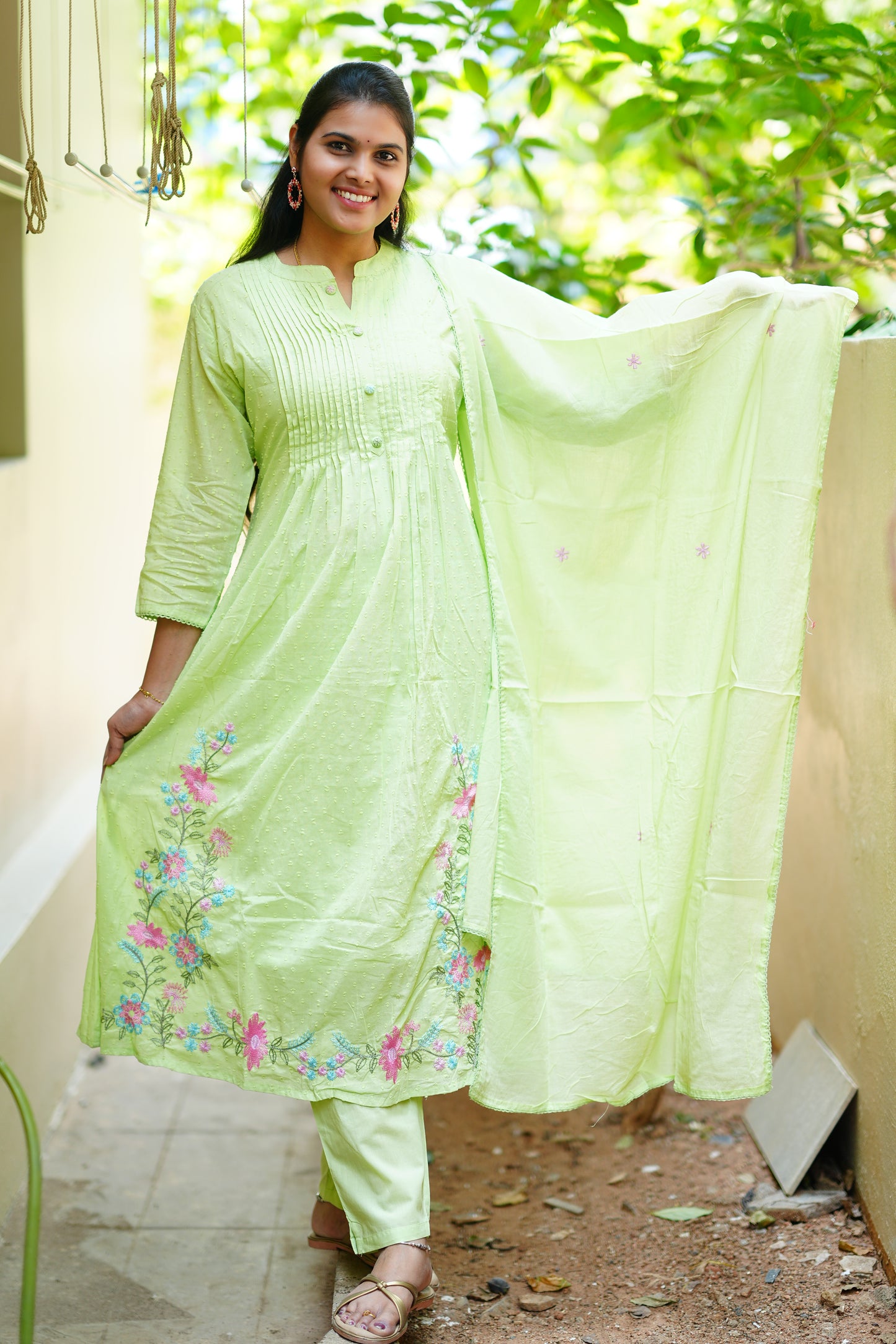 Pure Mul Mul Cotton Anarkali 3 Piece Set With Complete Lining