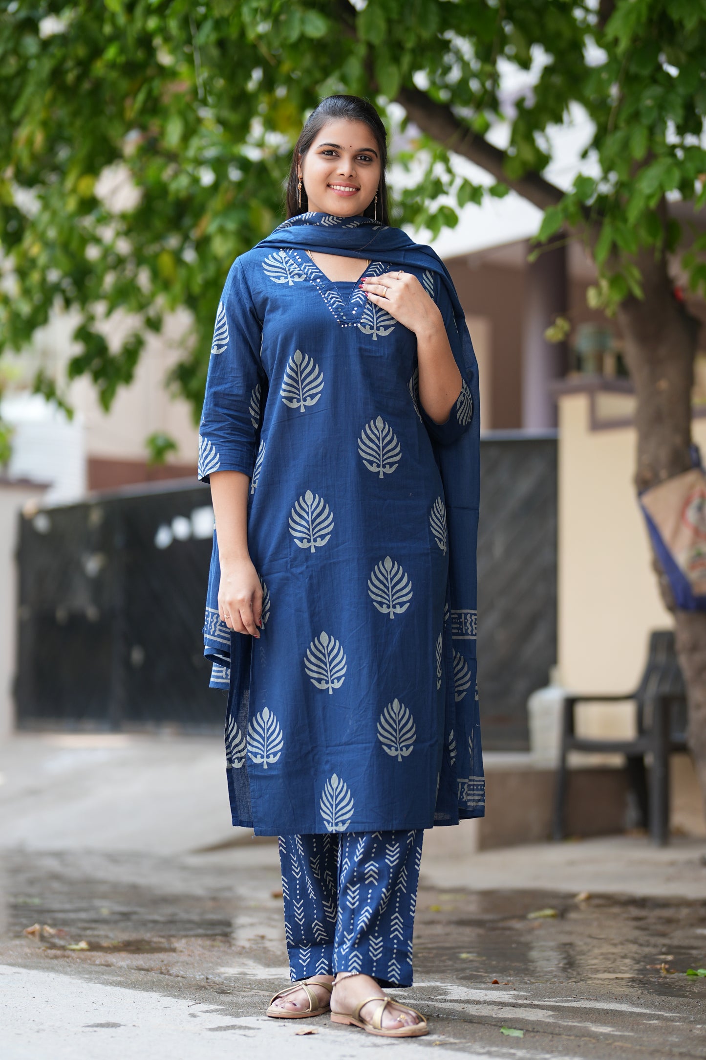 Blue Color Straight Cut V Neck Cotton 3 Piece Set