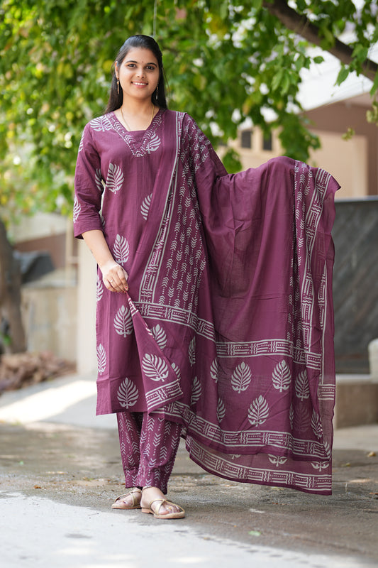 Wine Color Straight Cut V Neck Cotton 3 Piece Set