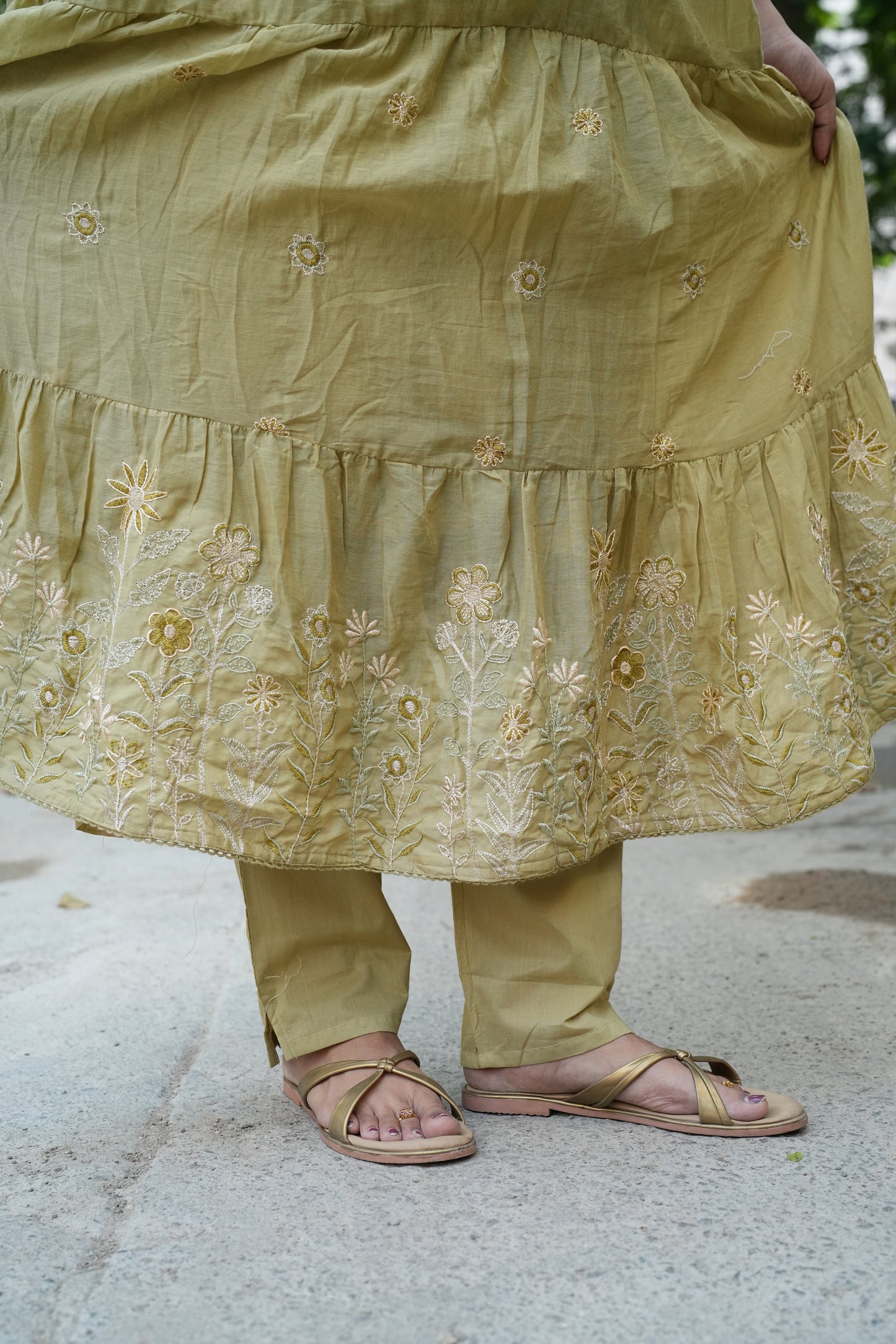 Pure Mul Mul Cotton 3 Piece Anarkali Set With Complete Lining