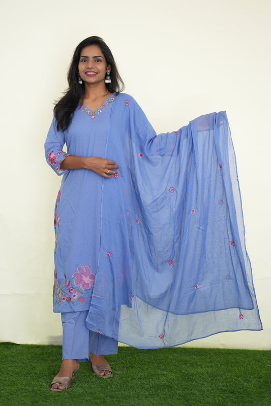 Lavender Mul Cotton 3 Piece Set With Shree ram Buta embroidery Work and Complete Lining