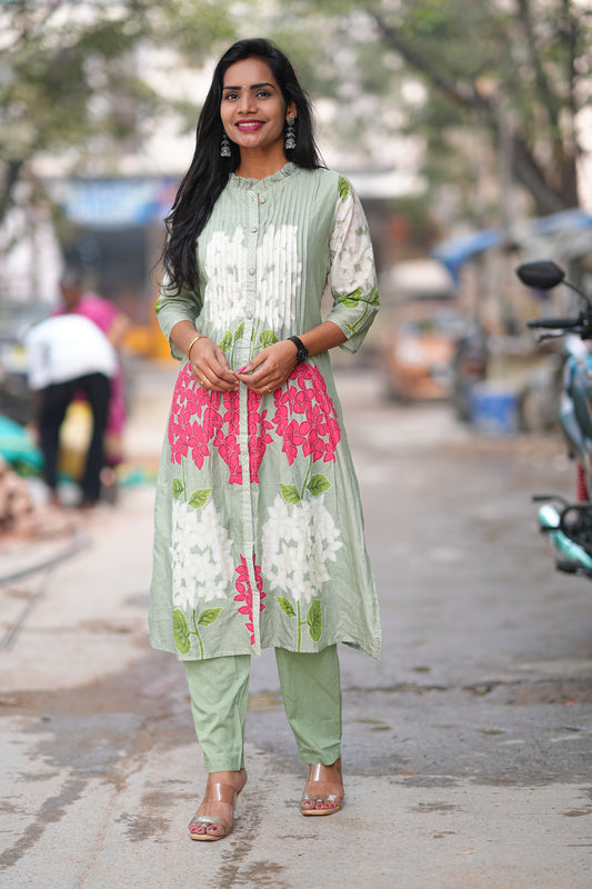 Green Color Pure Mul Cotton Desiner Wear Cordset with Lining