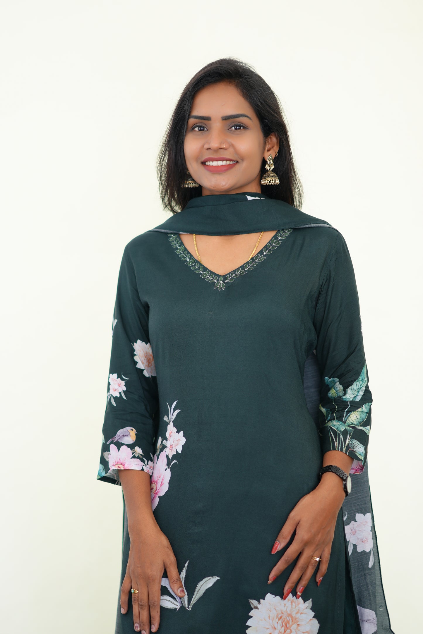 Green Color Muslin 3 Piece Set With Digital Print and Complete Lining