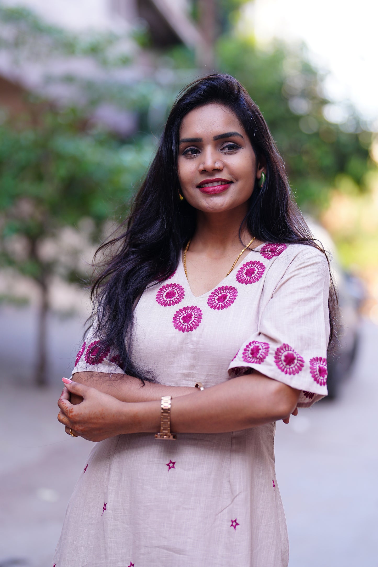 Celebrity Inspired Jaipur Cotton Long Tunic With Thread Embroidery Work
