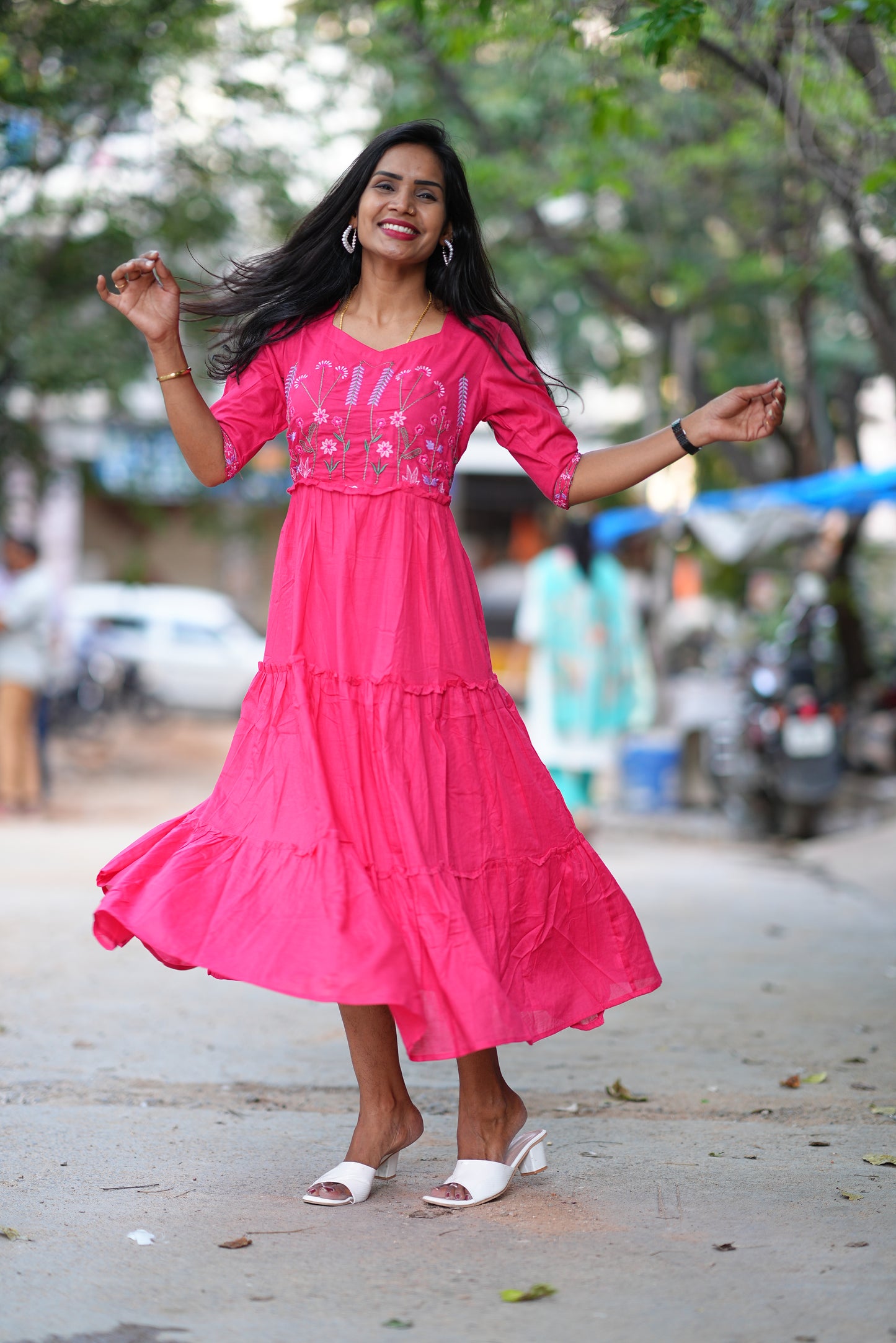 Rani Pink Color Mul Mul Cotton Frok With Thread Work and Complete Lining