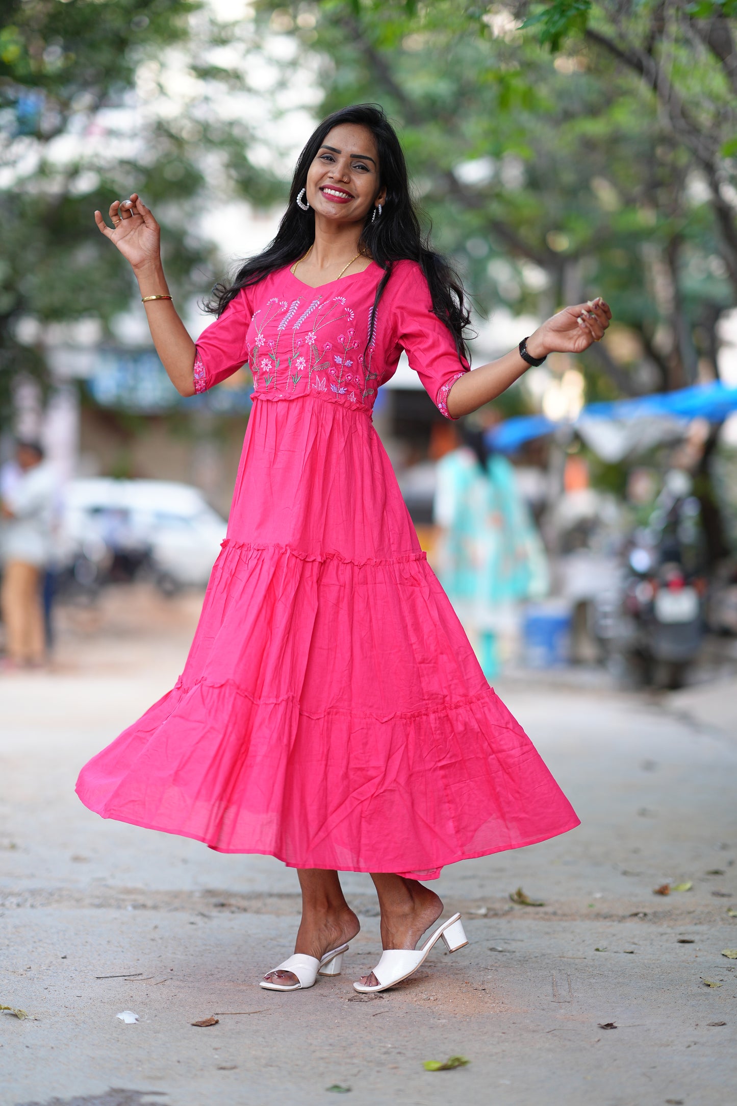 Rani Pink Color Mul Mul Cotton Frok With Thread Work and Complete Lining