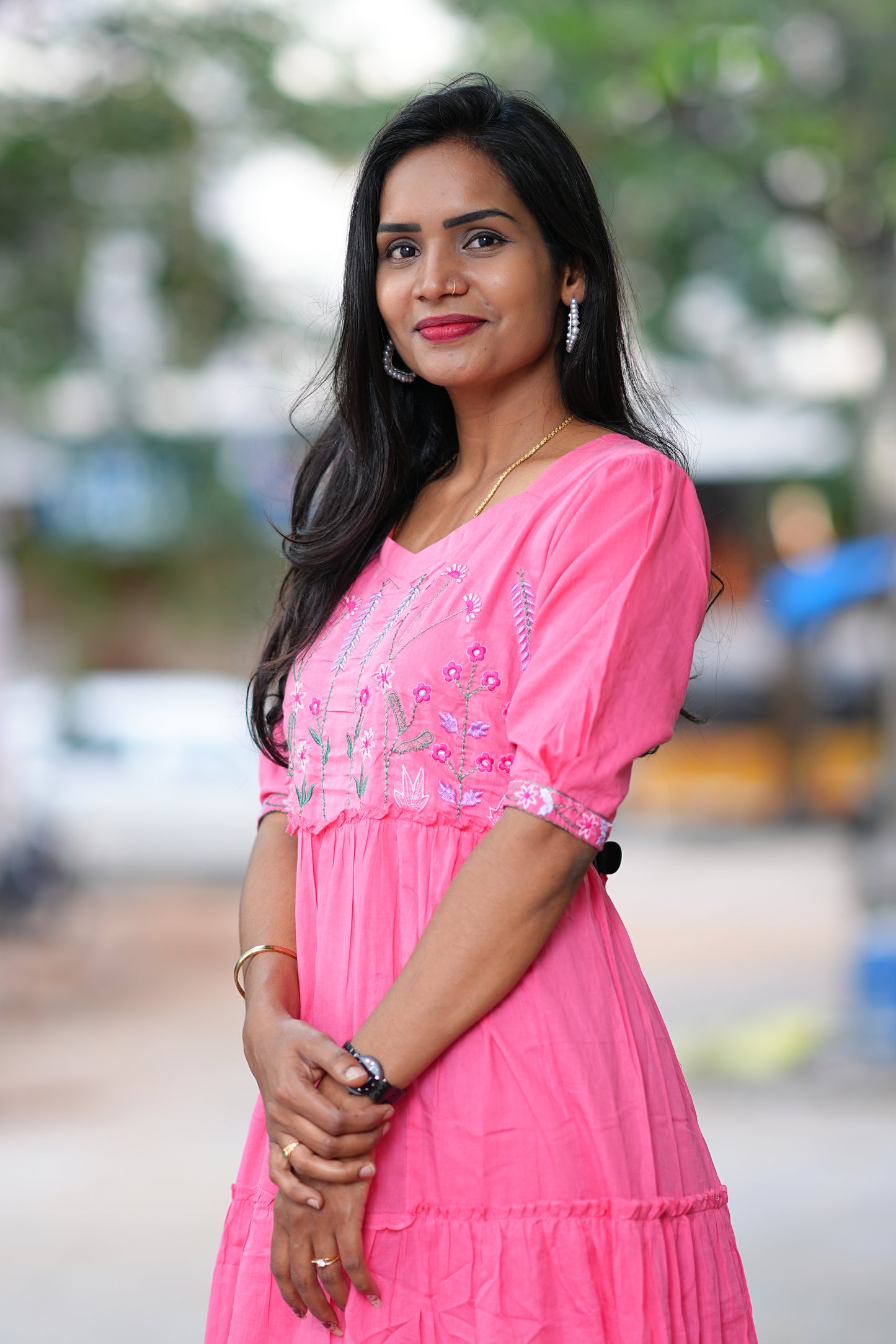 Baby Pink Color Mul Mul Cotton Frok With Thread Work and Complete Lining