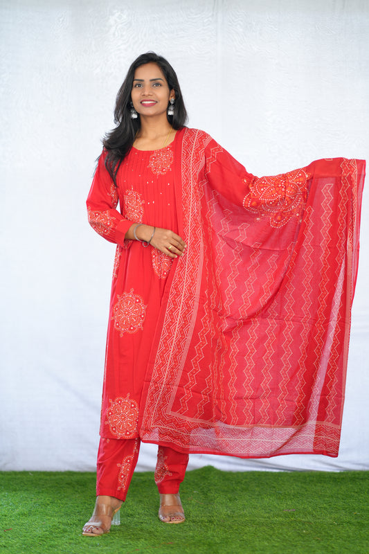 Red Color Mul Cotton 3 Piece Set With Bandhani Print and Complete Lining