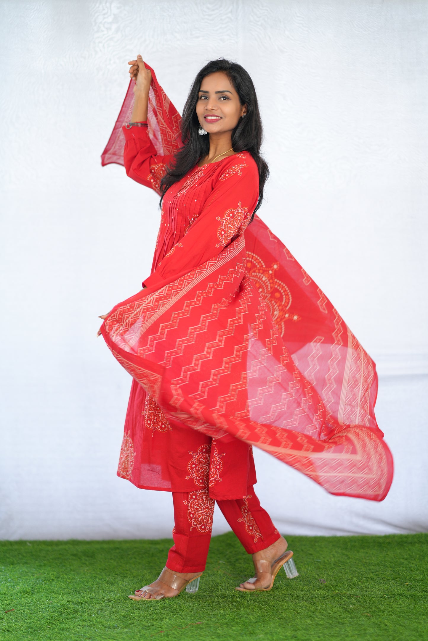 Red Color Mul Cotton 3 Piece Set With Bandhani Print and Complete Lining