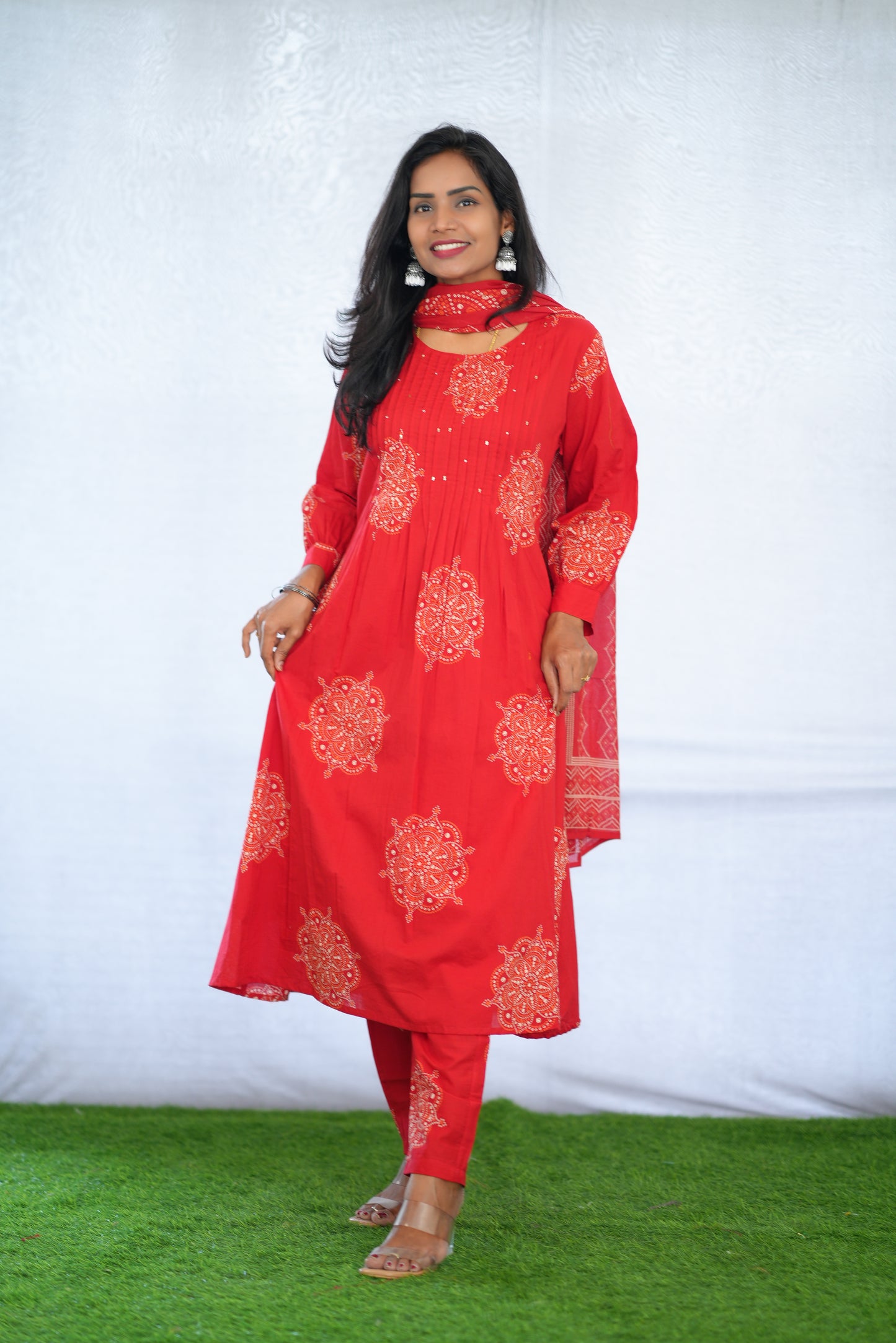 Red Color Mul Cotton 3 Piece Set With Bandhani Print and Complete Lining