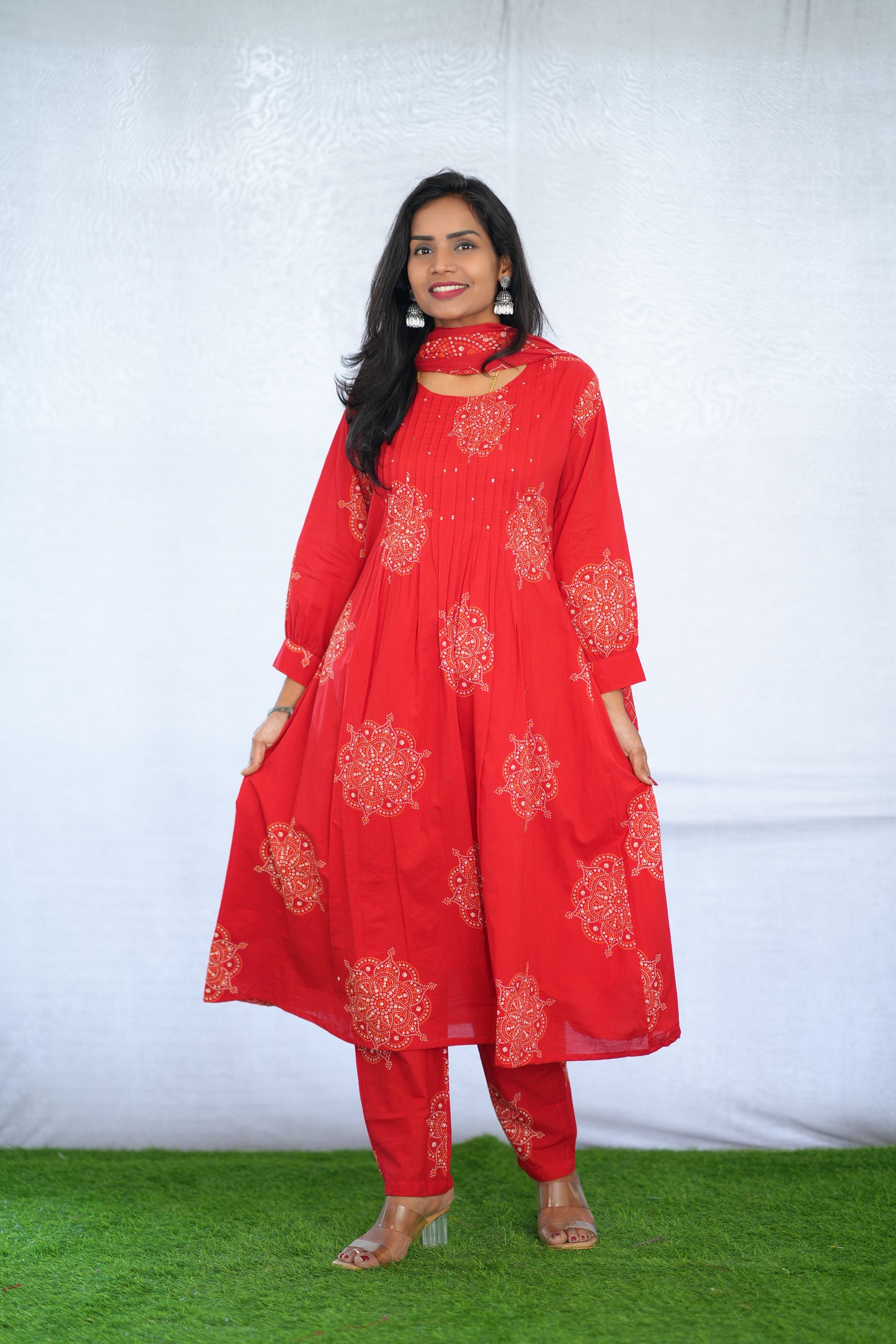 Red Color Mul Cotton 3 Piece Set With Bandhani Print and Complete Lining