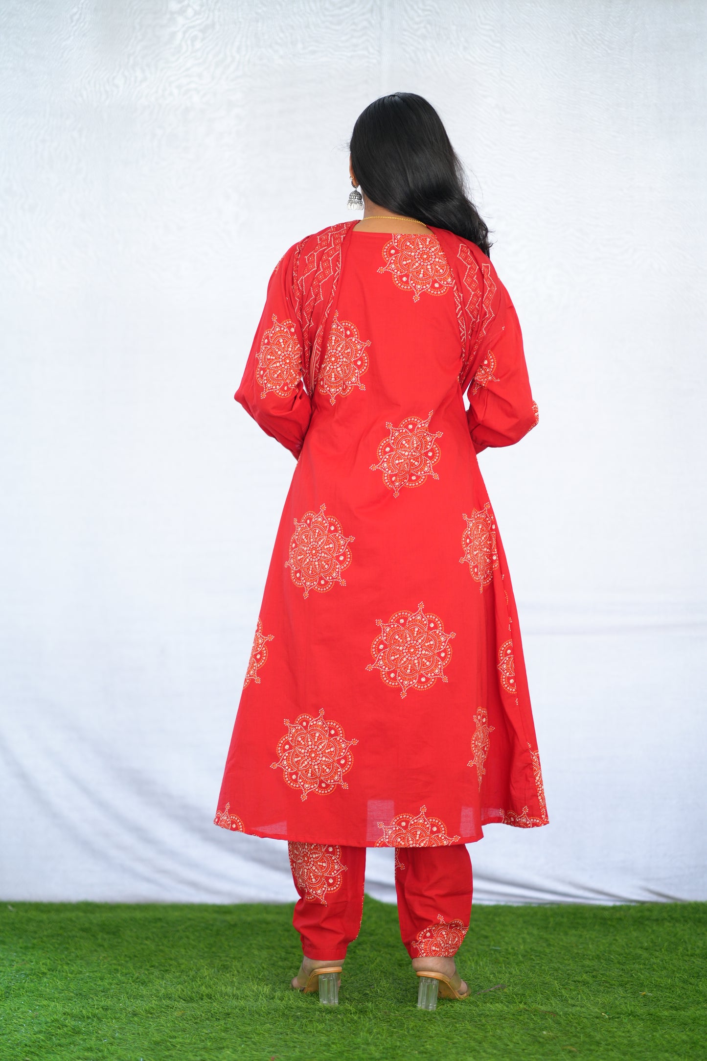 Red Color Mul Cotton 3 Piece Set With Bandhani Print and Complete Lining