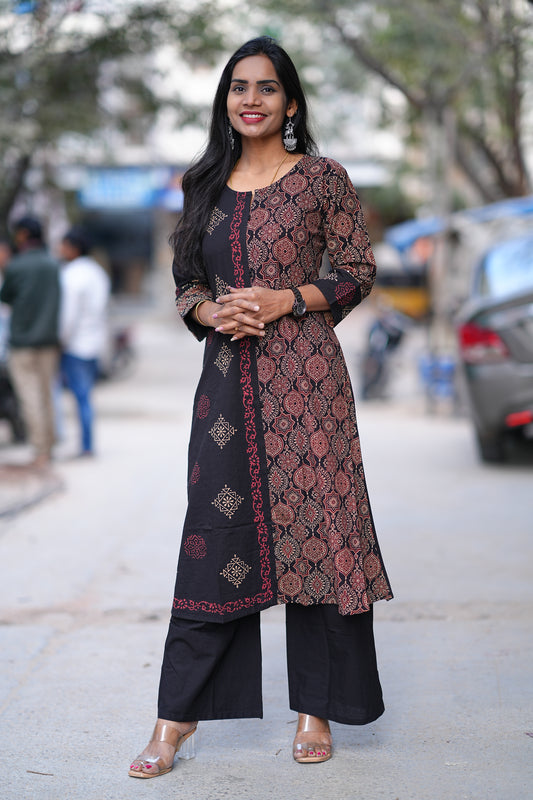 Black Color Jaipur Cotton Cordset With one Side Kalamkari Print