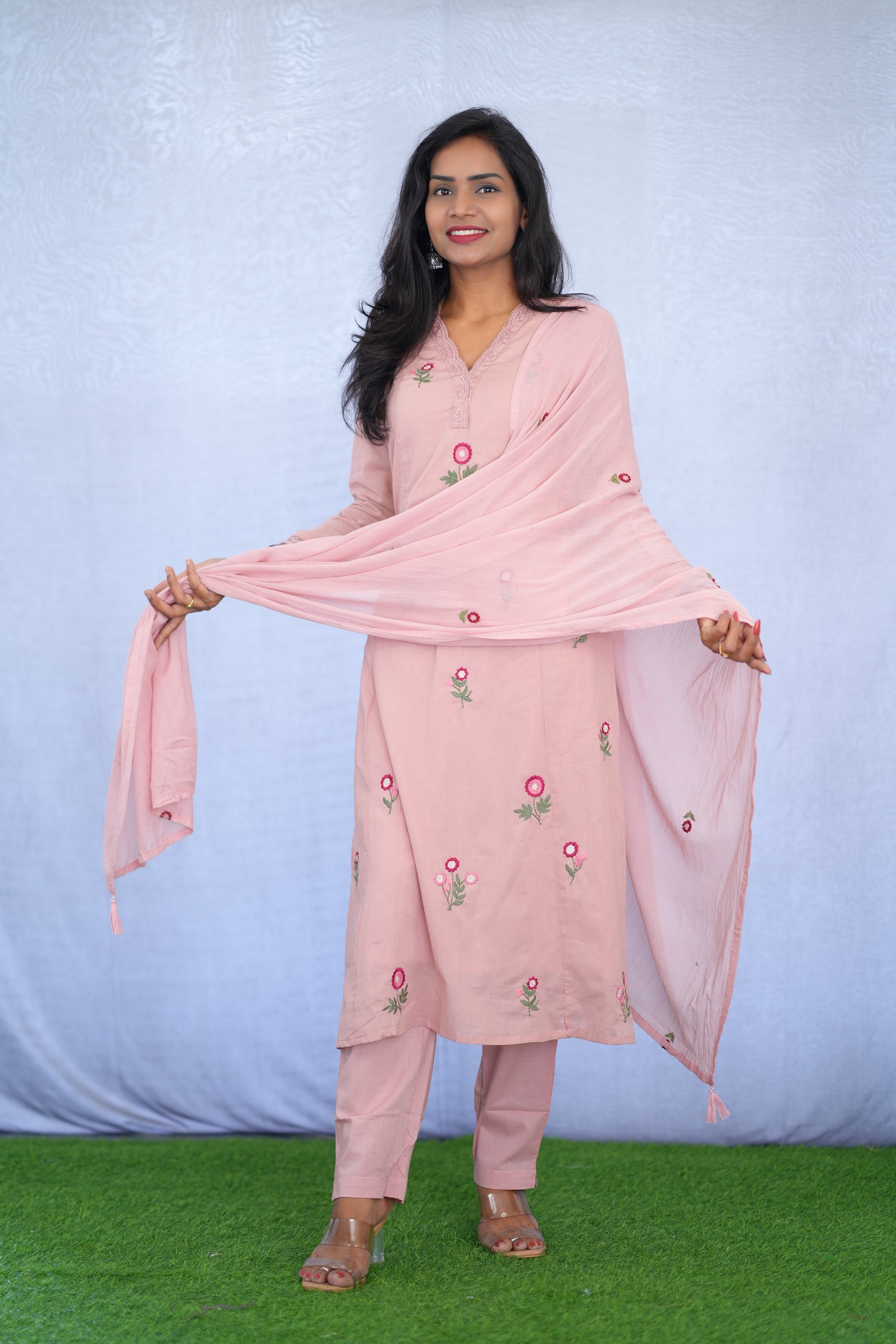 Pink Color Mul Cotton 3 Piece set With Embroidery work and Complete Lining