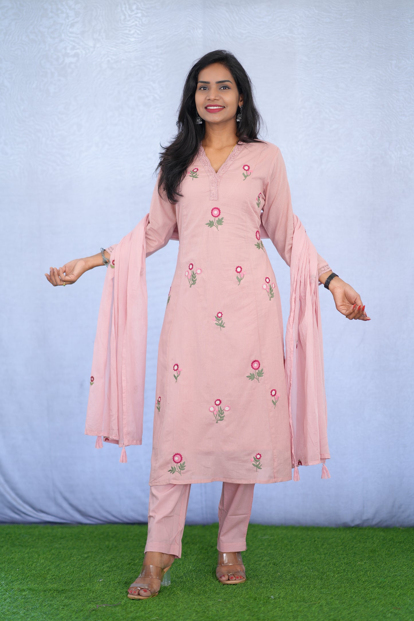 Pink Color Mul Cotton 3 Piece set With Embroidery work and Complete Lining
