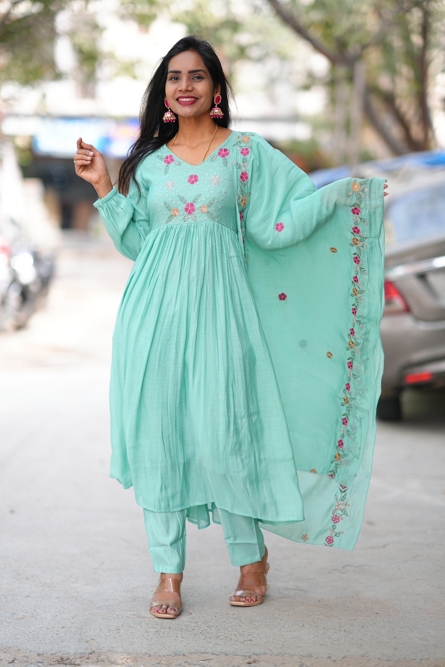 Sea Green Mul Cotton 3 Piece Set With Thread Embroidery Work and Complete Lining