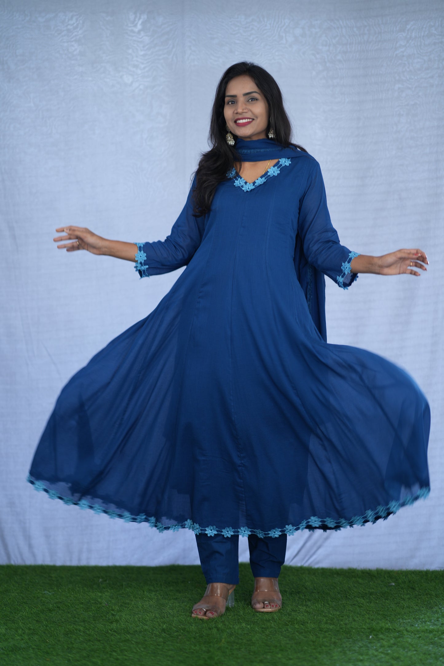Blue Color Mul cotton Kali Pattern 3 Piece Set With Complete Lining