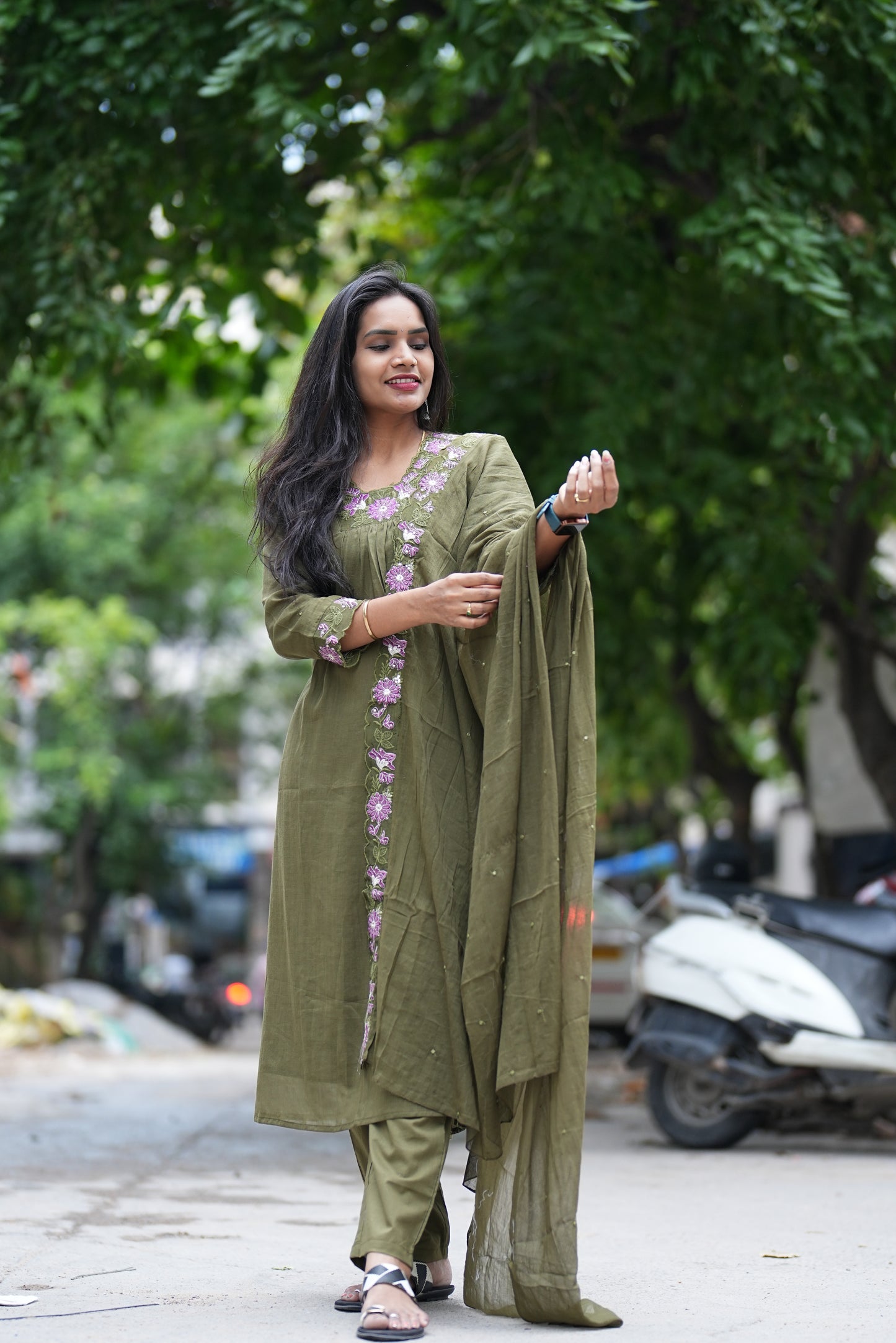 Staple Fabric Mehendhi Green 3 Piece Set
