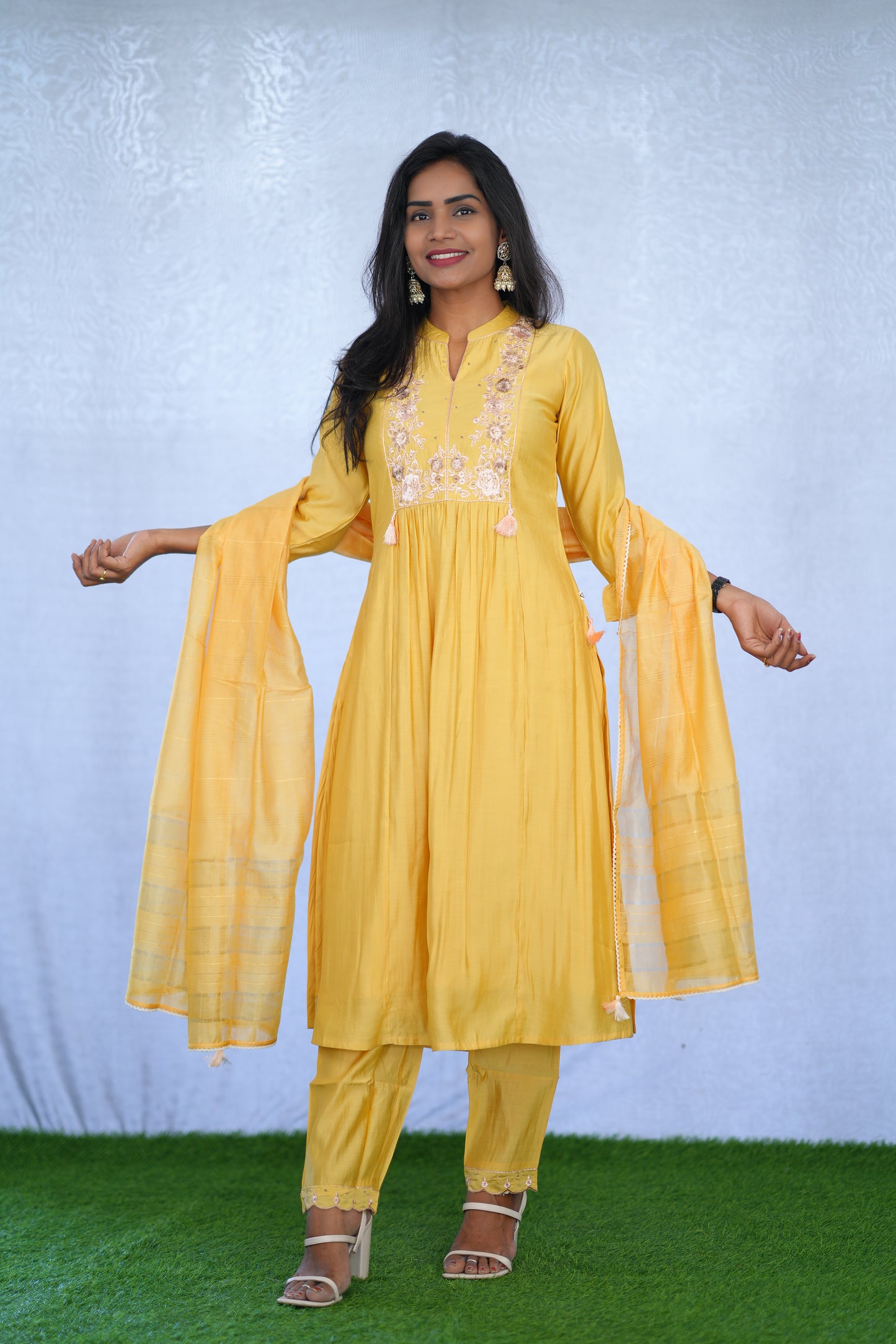 Yellow Color Viscose Fabric Pary Wear 3 Piece Set With Complete Lining