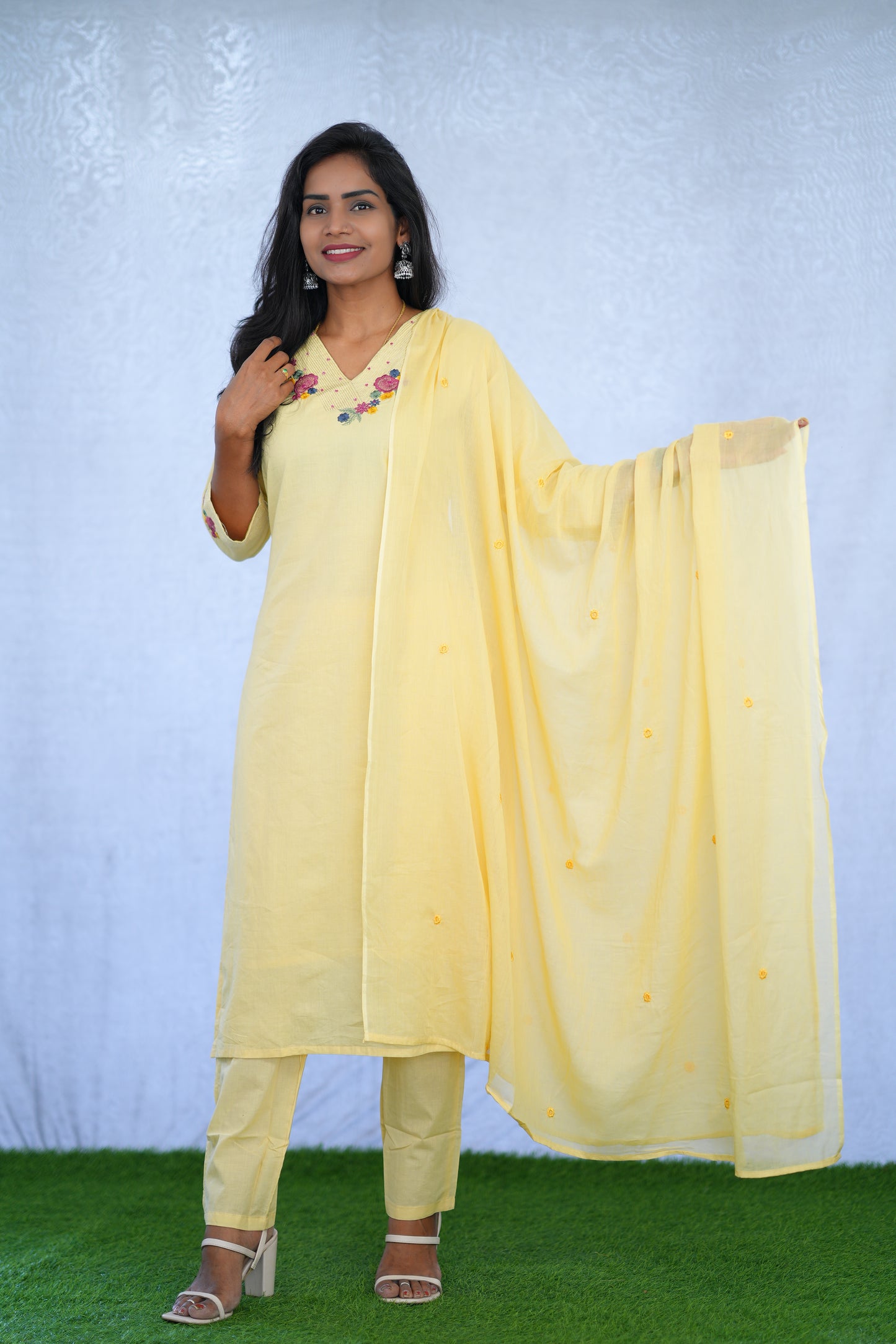 yellow Jaipur cotton 3 Piece Set With embroidery work and Complete Lining