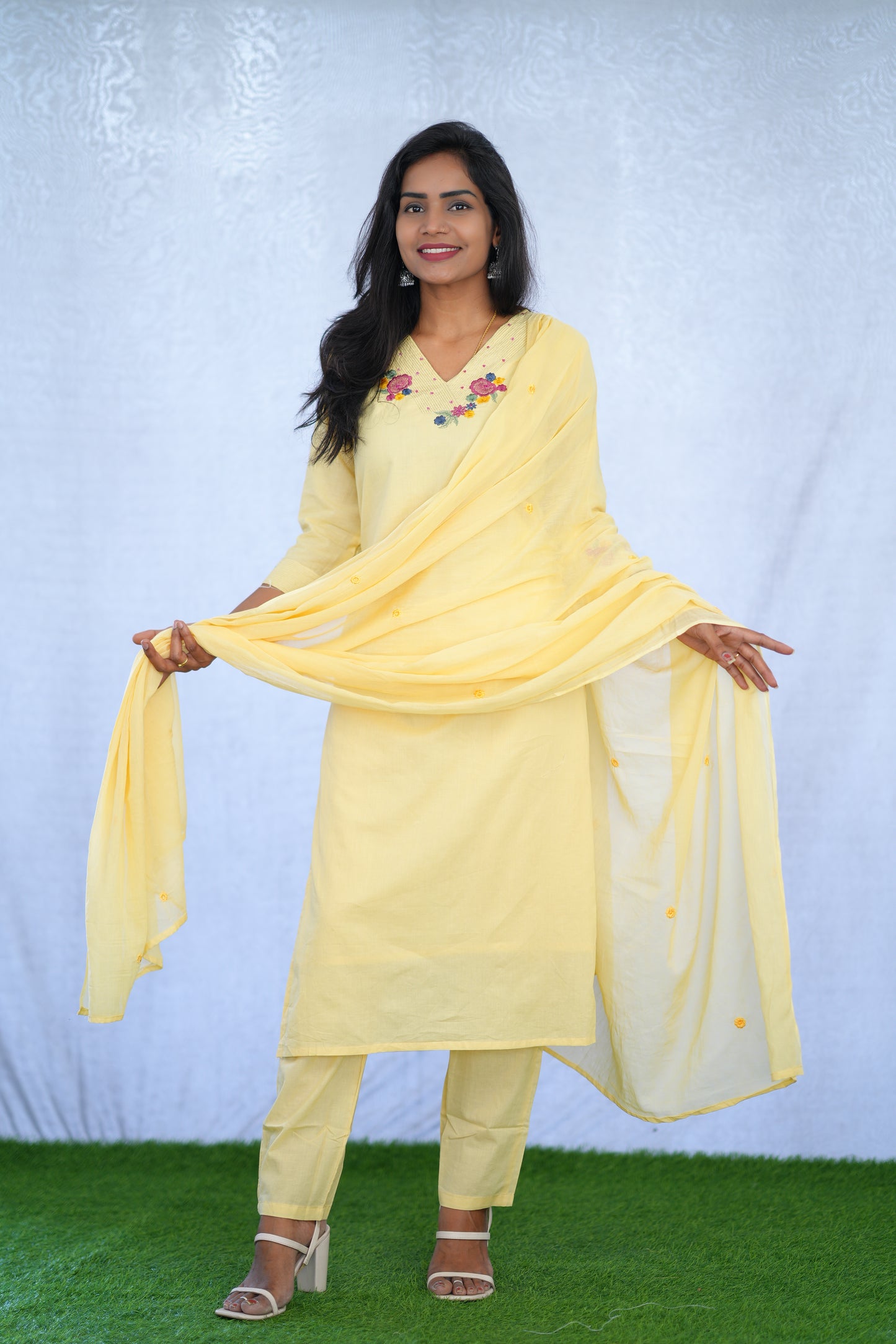 yellow Jaipur cotton 3 Piece Set With embroidery work and Complete Lining