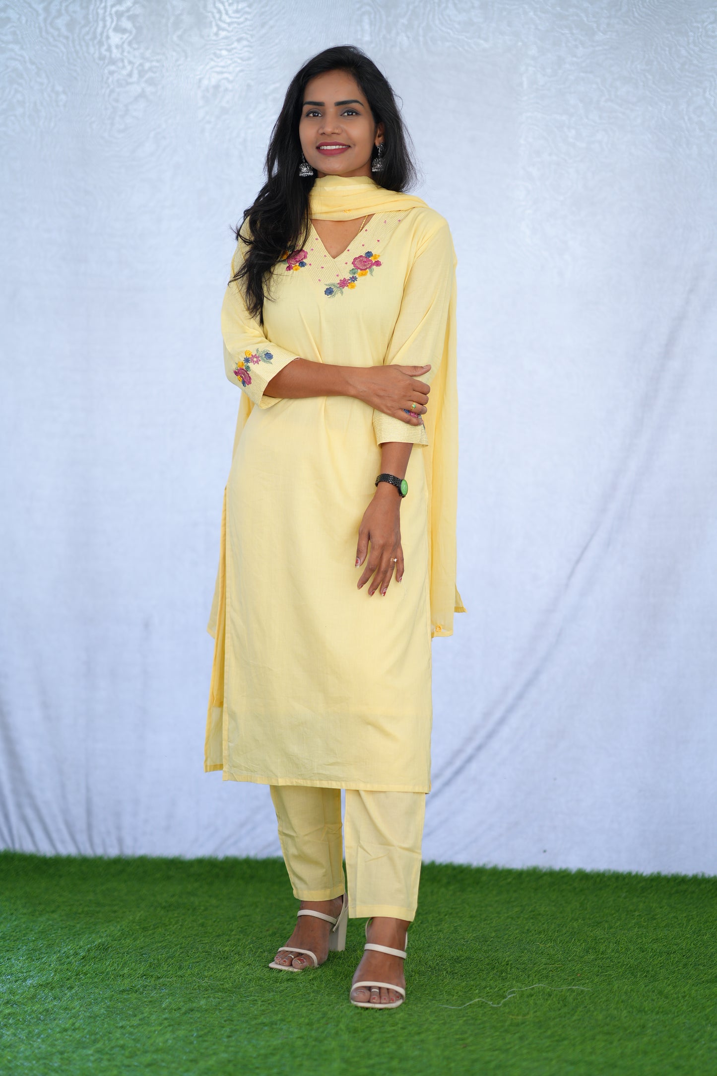 yellow Jaipur cotton 3 Piece Set With embroidery work and Complete Lining