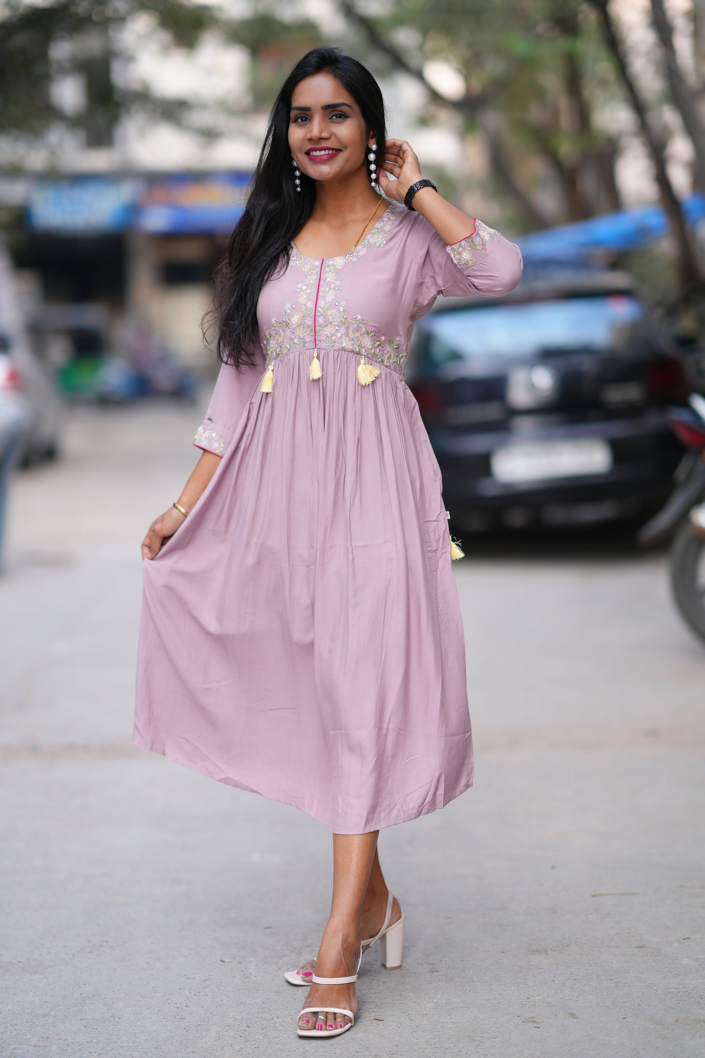 Purple color Stylish Frock in Viscose Fabric