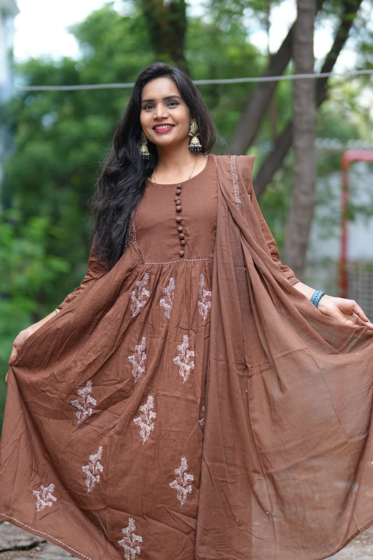 Pure Mul Mul Cotton Anarkali 3 Piece Set With Complete Lining