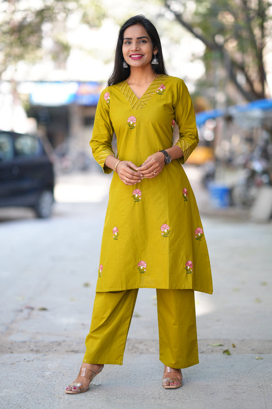 Yellow Color Jaipur Cotton Cordset With Thread Embriodary Work