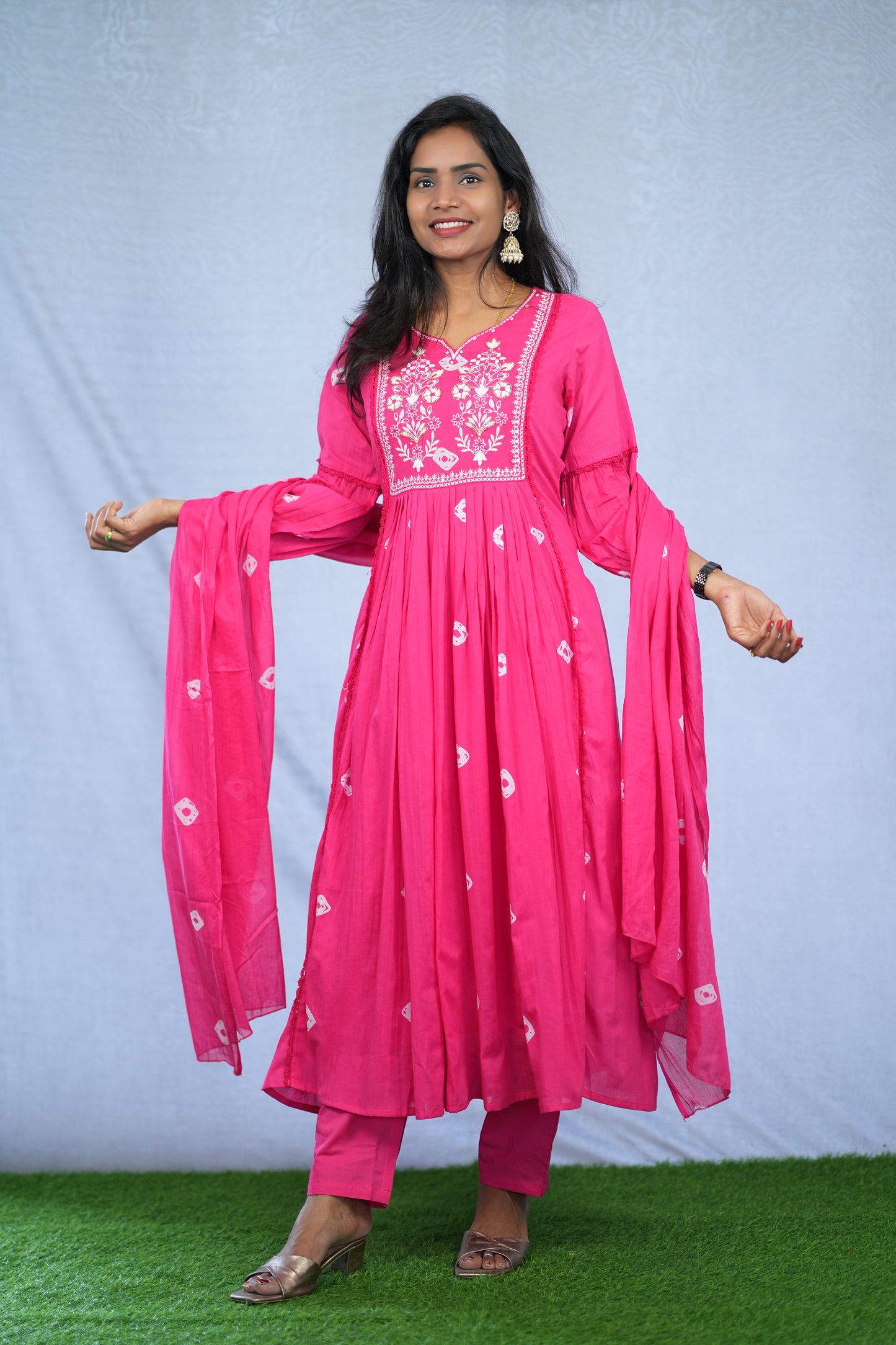 Pink Color Mul Cotton 3 Piece Set With Embroidery work and Complete Lining