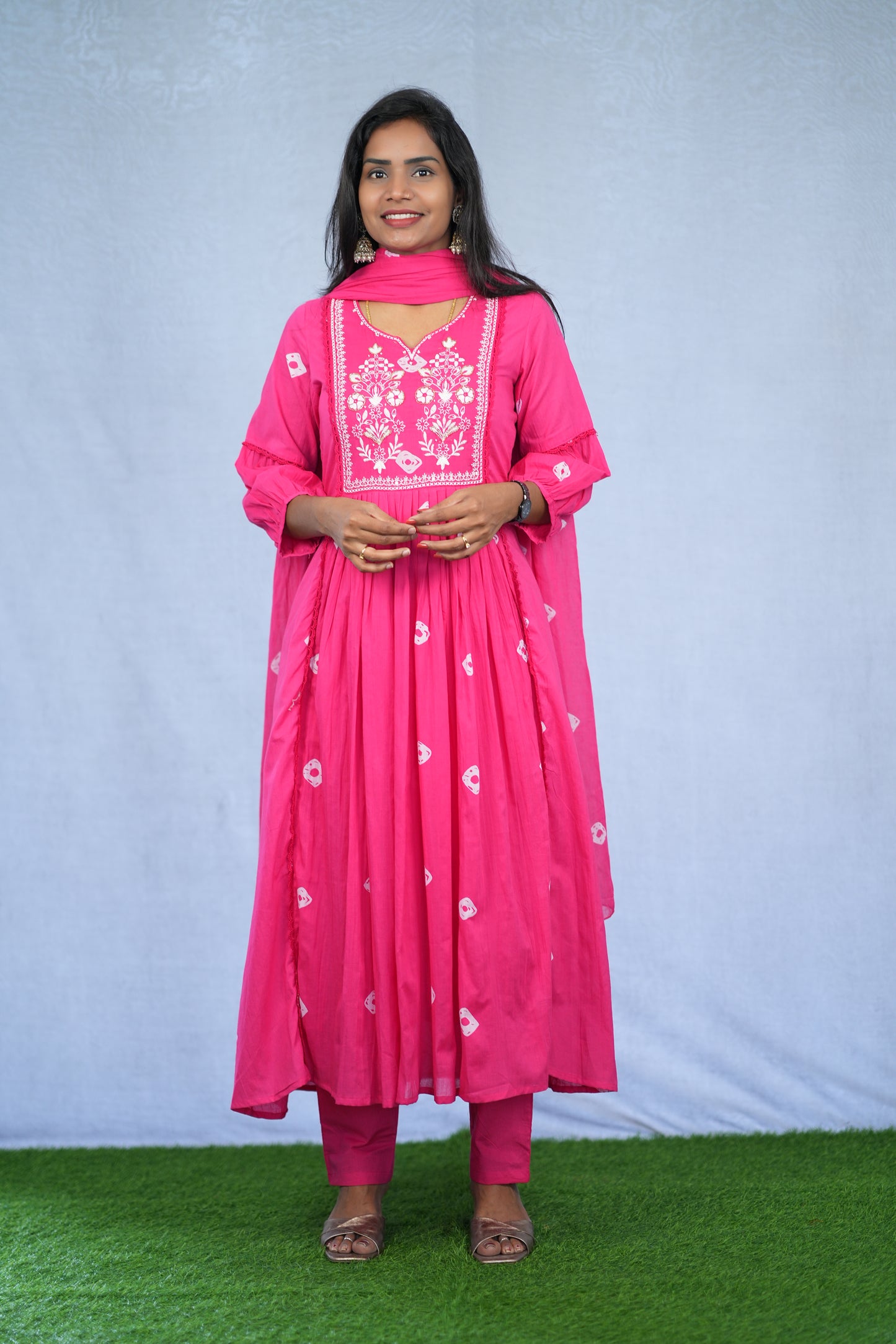 Pink Color Mul Cotton 3 Piece Set With Embroidery work and Complete Lining