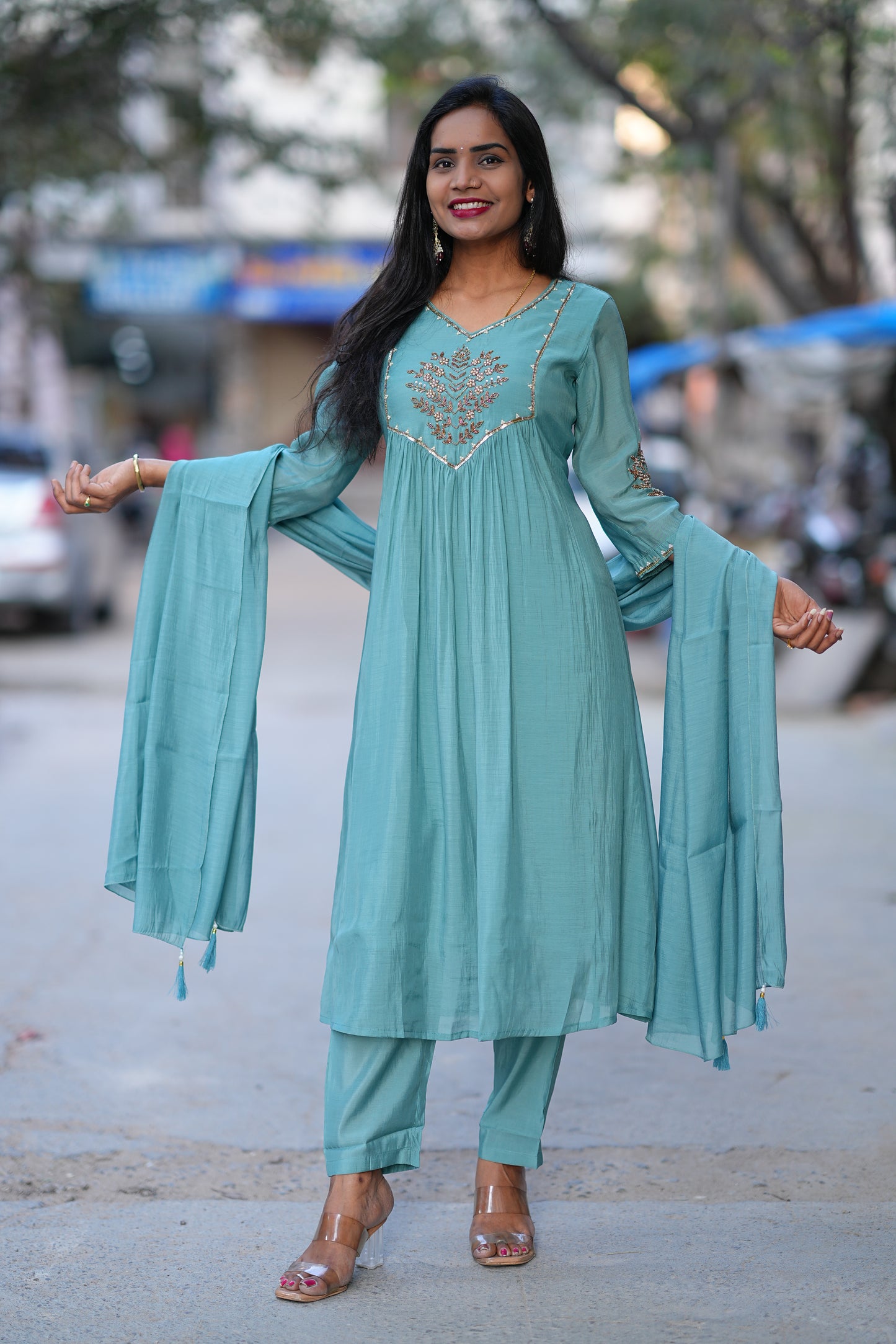 Teal Green Color Mul Chanderi 3 Piece Set With Maggam Work and Complete Lining