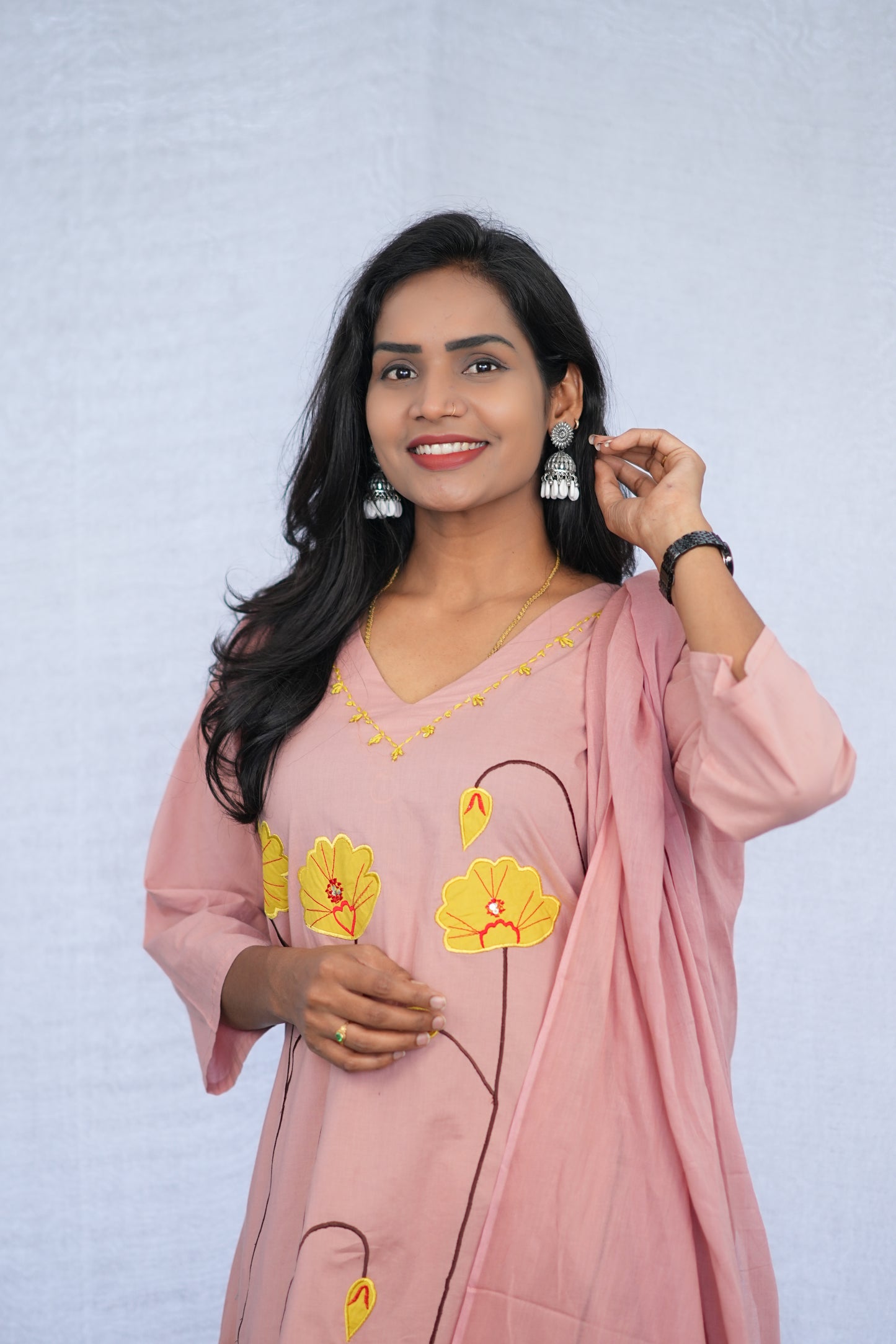 Pink Color Stylish 3 Piece Set with applique work