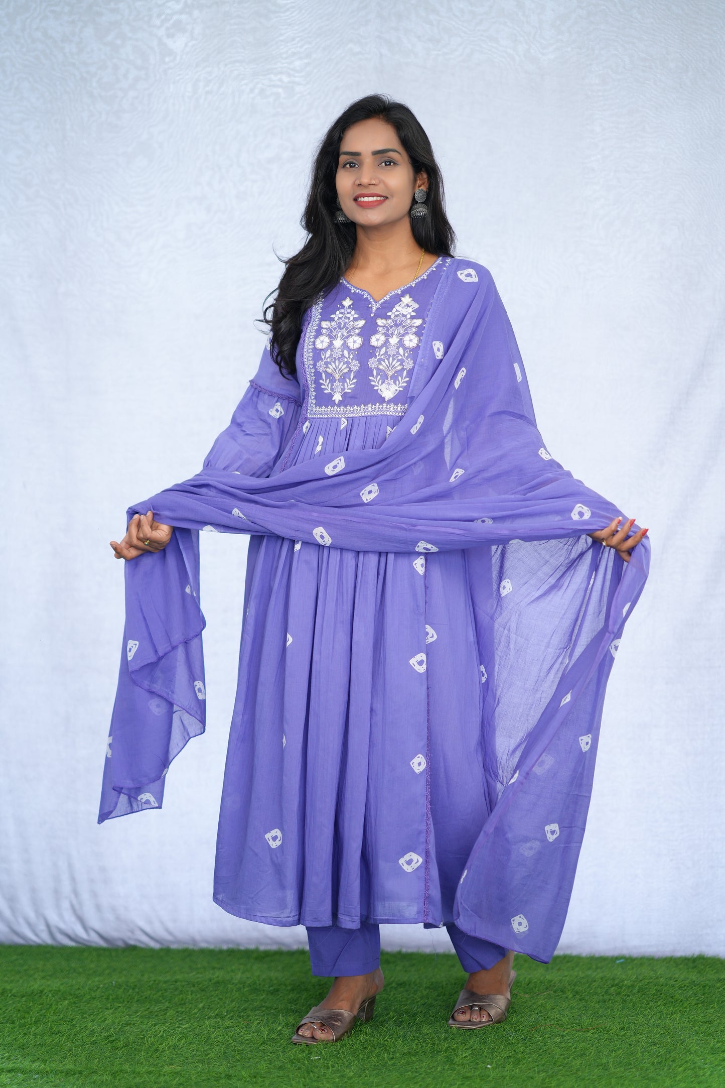 Lavender Color Mul cotton 3 Piece Set with embroidery work and complete lining