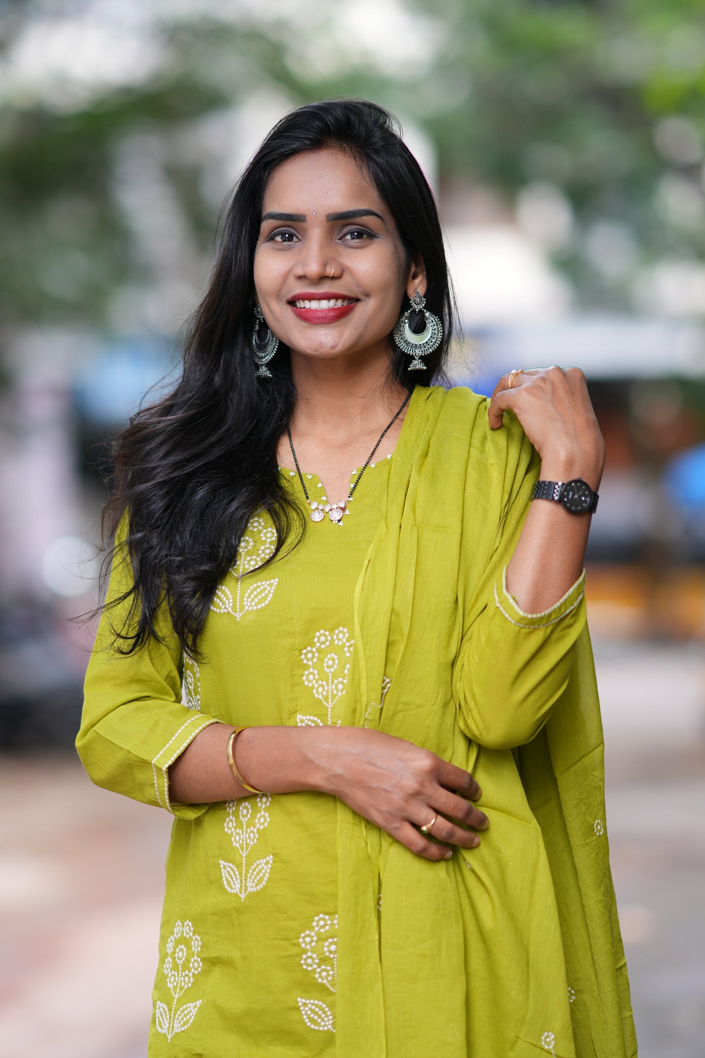 Mehendi Green Color Mul Cotton 3 Piece Set With Thread Work