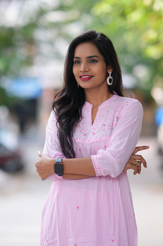 Pink Color Mul Mul Cordset With Thread Embroidary Work and Complete Lining