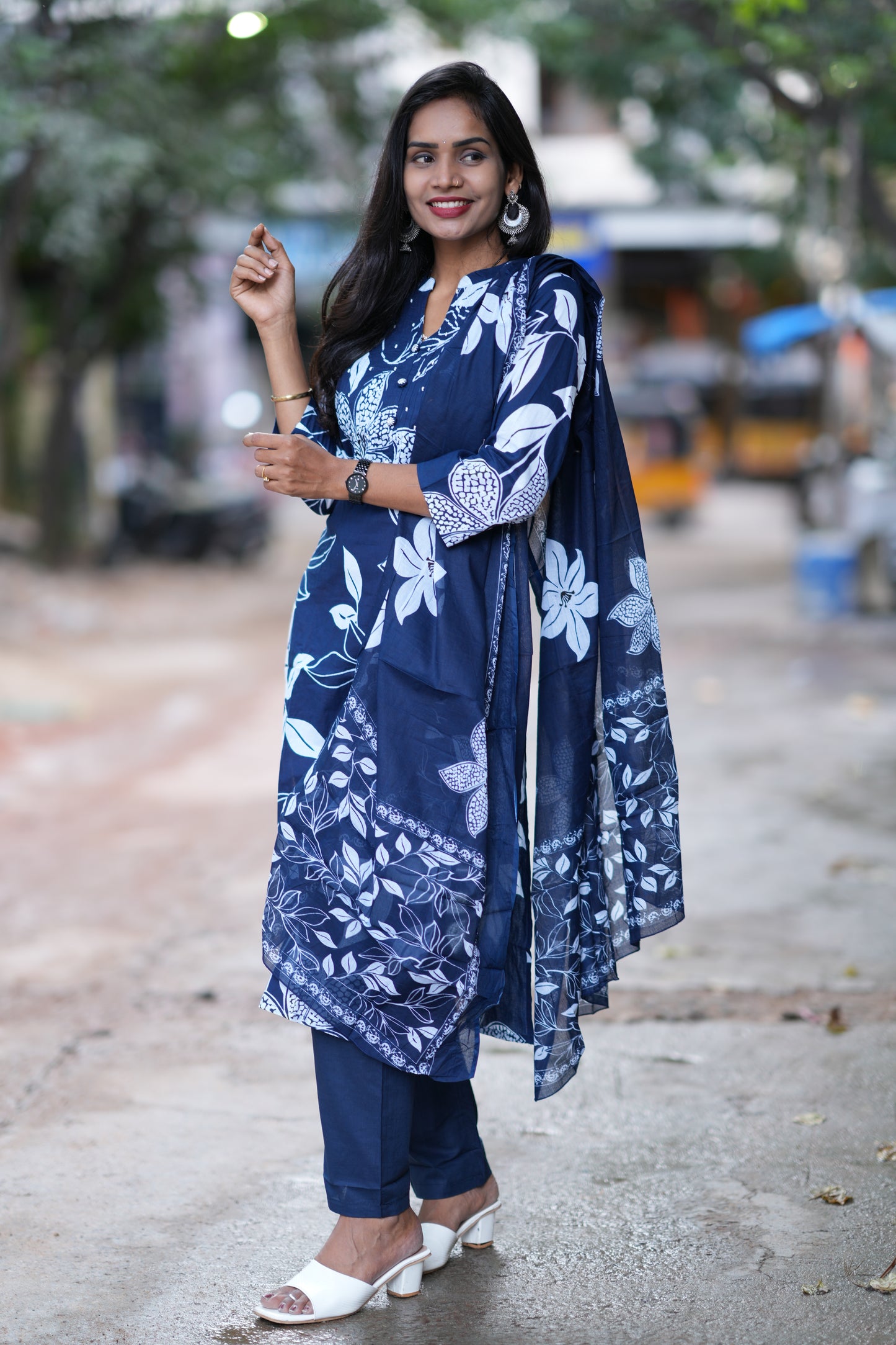 Blue Color Jaipur Cotton 3 Piece Set With Bead Work and Complete Lining