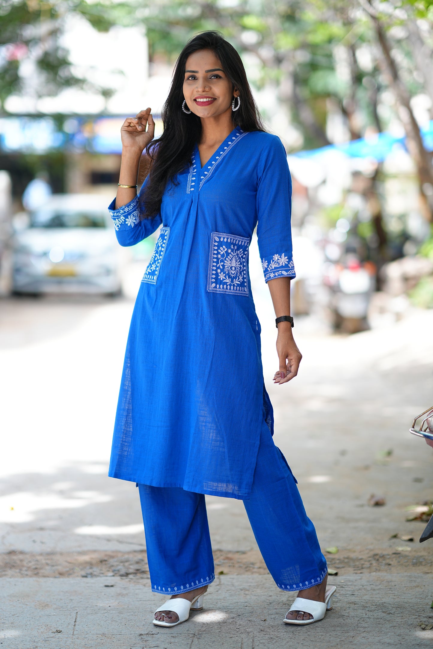 Blue Color Cordset With Dual Pockets