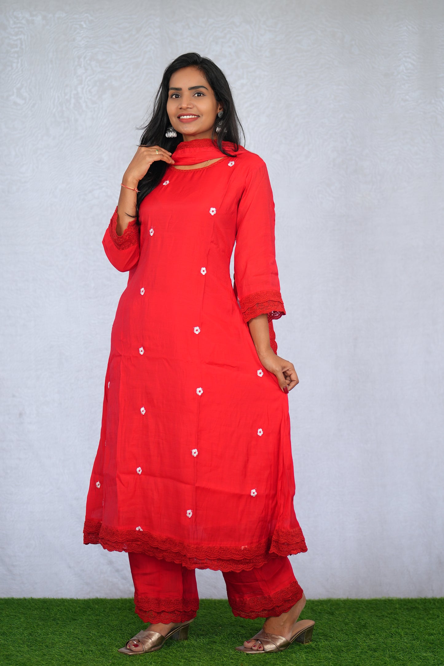 Red Color Mul chanderi Festive Wear 3 Piece Set With Lining